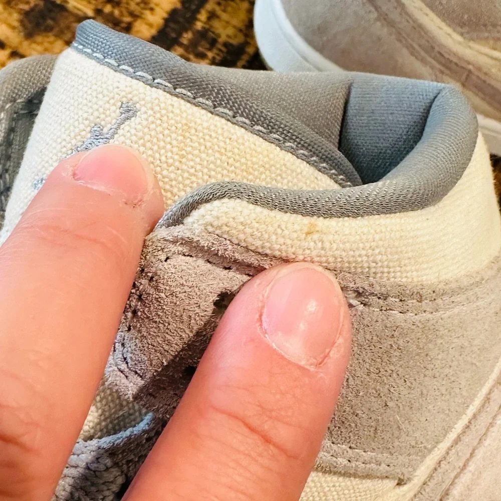 AIR JORDAN 1 MID SE COCONUT MILK GUM MENS BASKETBALL SHOES - Picture 11 of 13